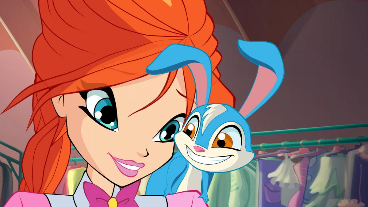 Interview the Winx: Bloom's answers! | Winx Club
